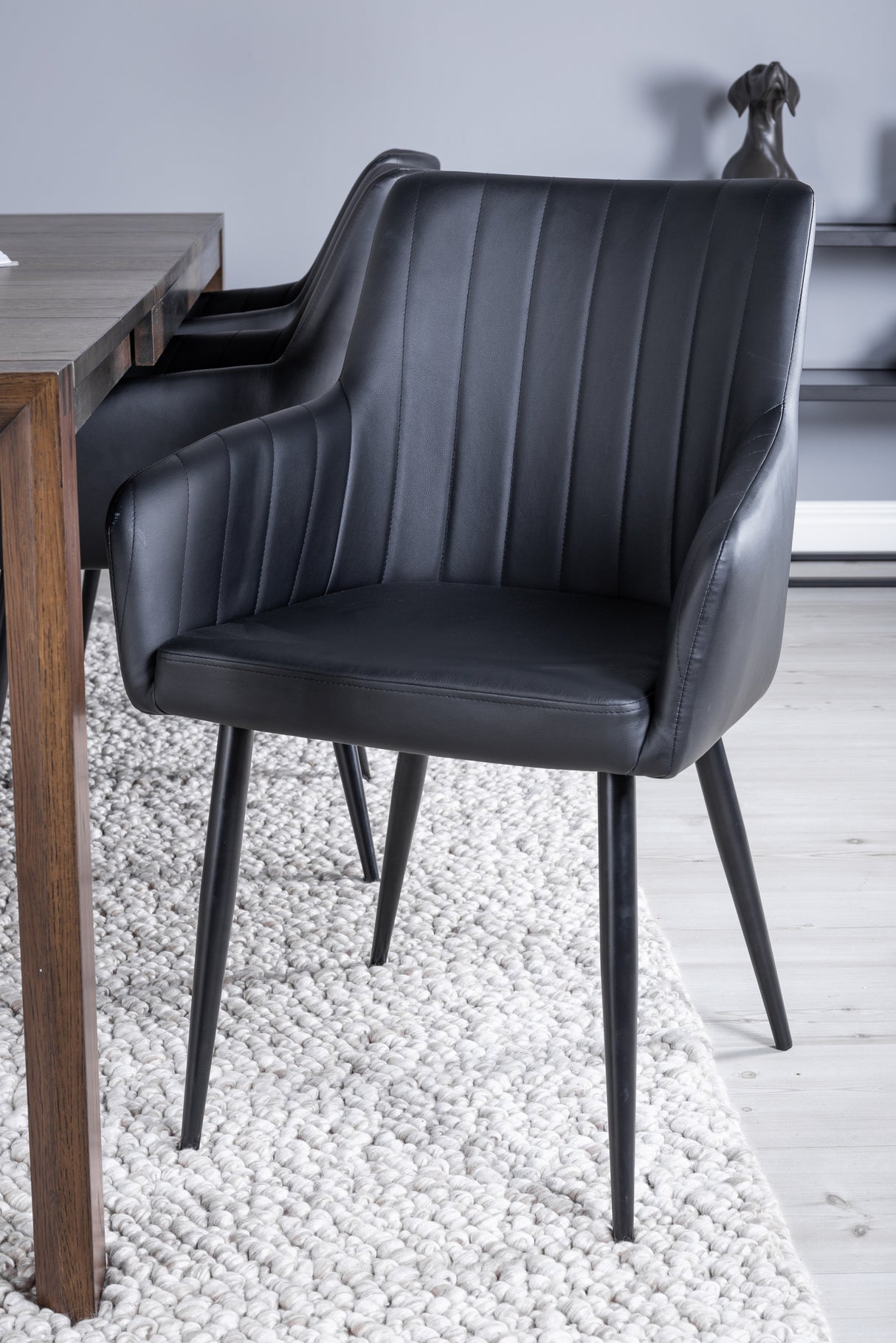 Valgomojo komplektas 385472