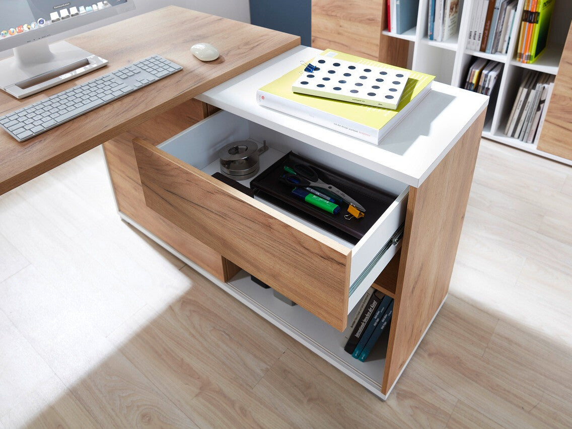 Kampinis darbo stalas 115198