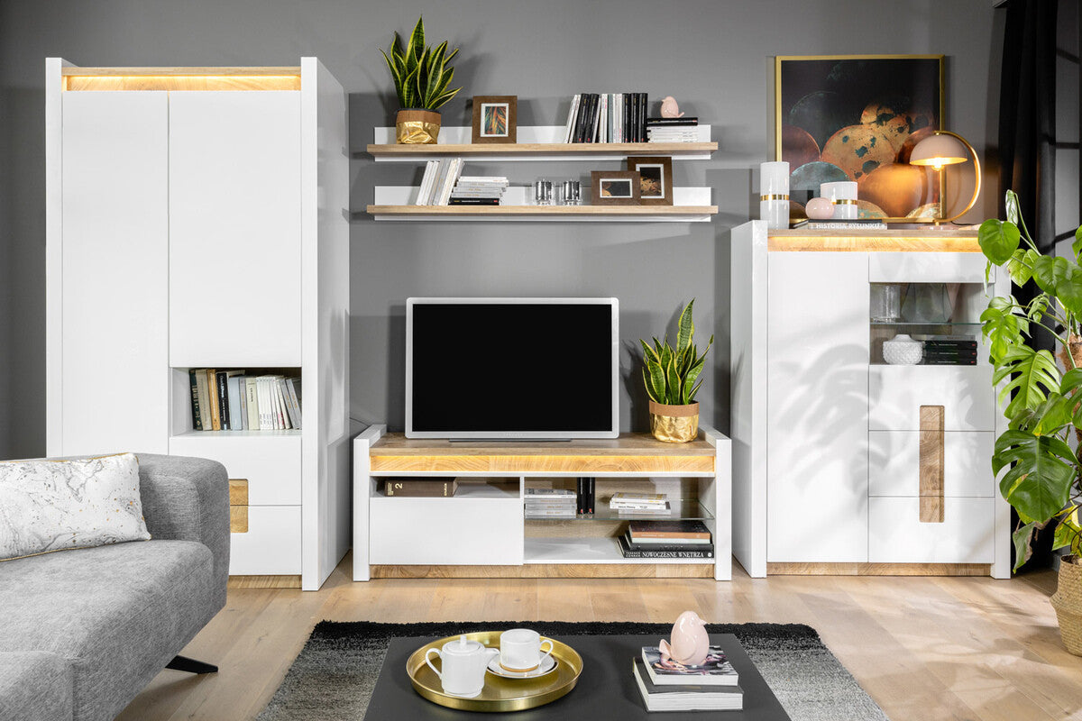 TV staliukas 107364