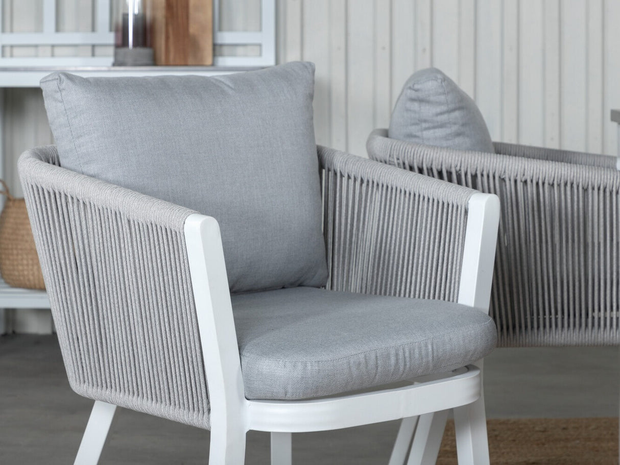 Stalo ir kėdžių komplektas 439106