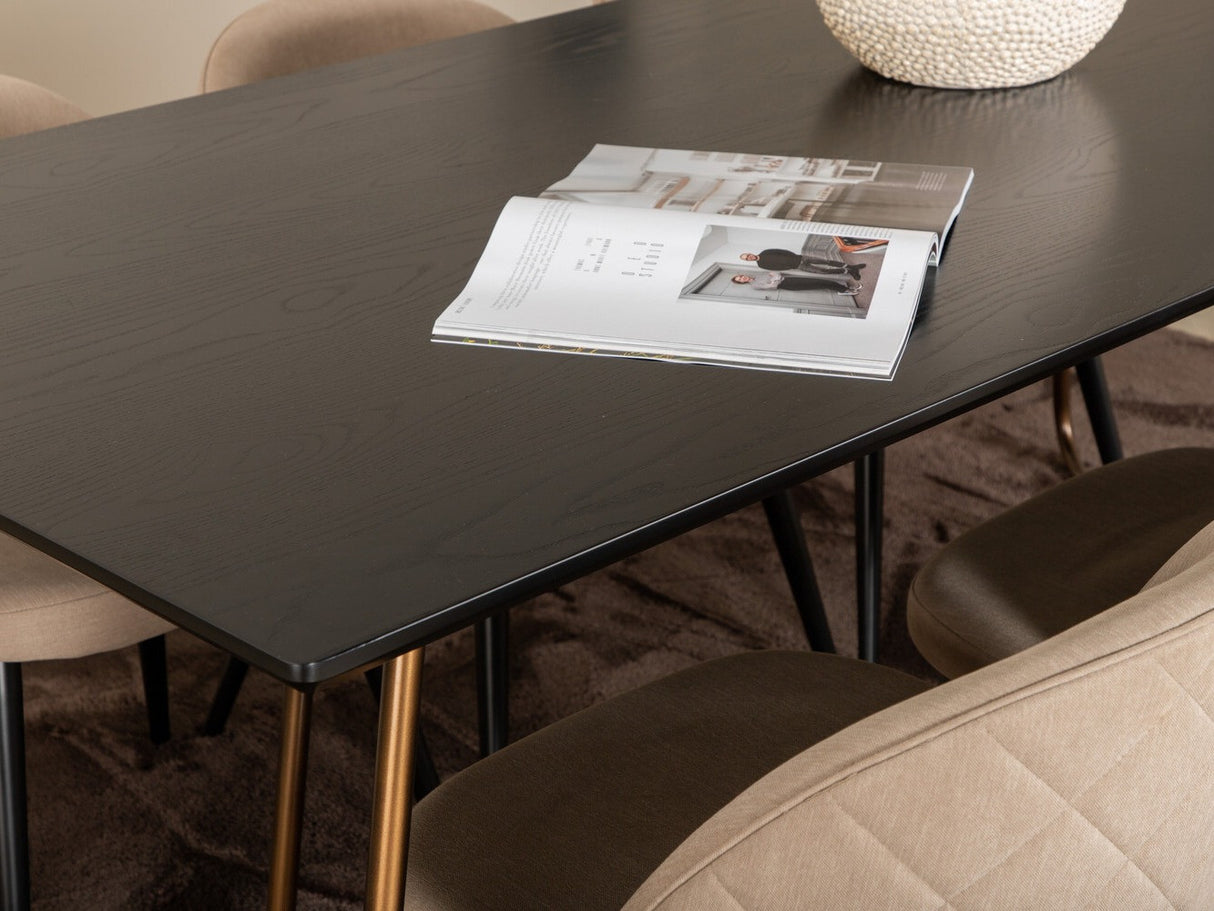 Valgomojo komplektas 441589