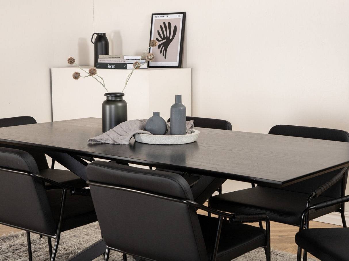 Valgomojo komplektas 429390