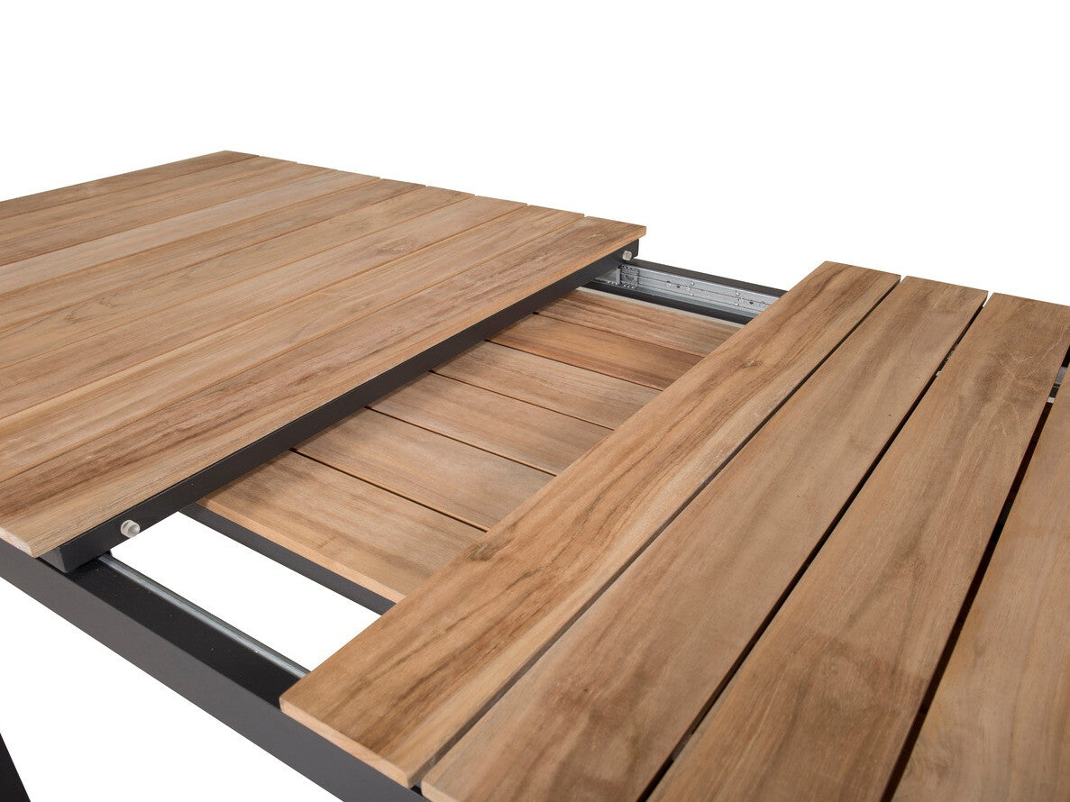 Stalo ir kėdžių komplektas 484376