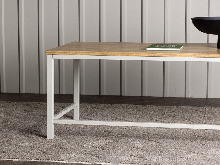 Žurnalinis staliukas 495276