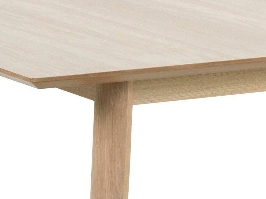 Valgomojo komplektas 439000