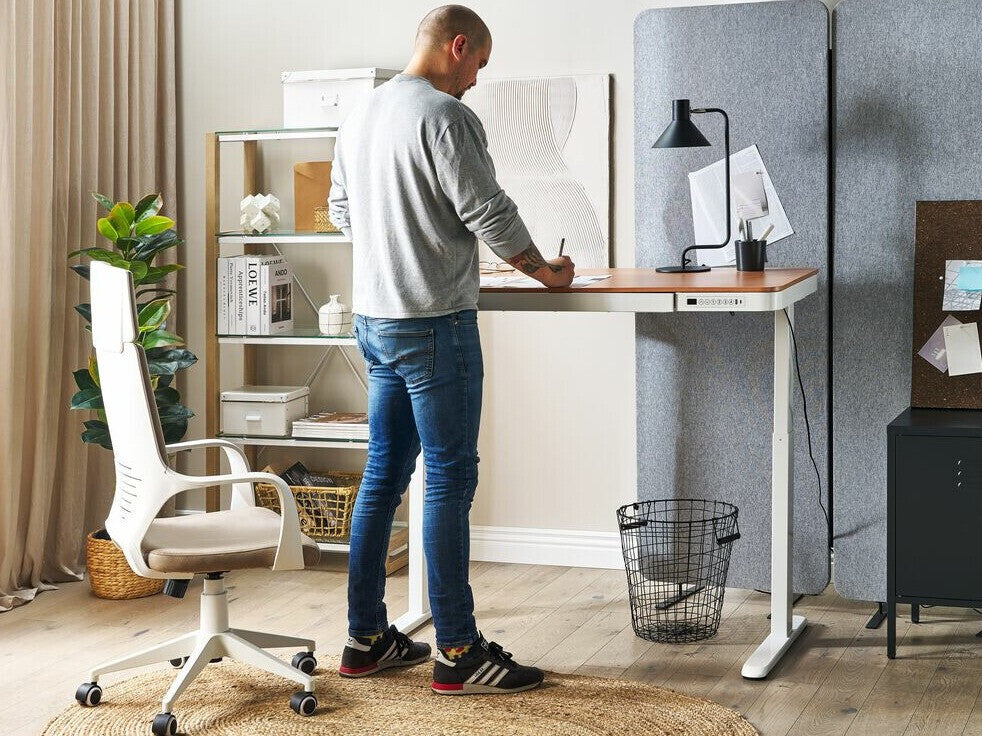 Reguliuojamo aukščio darbo stalas 514229