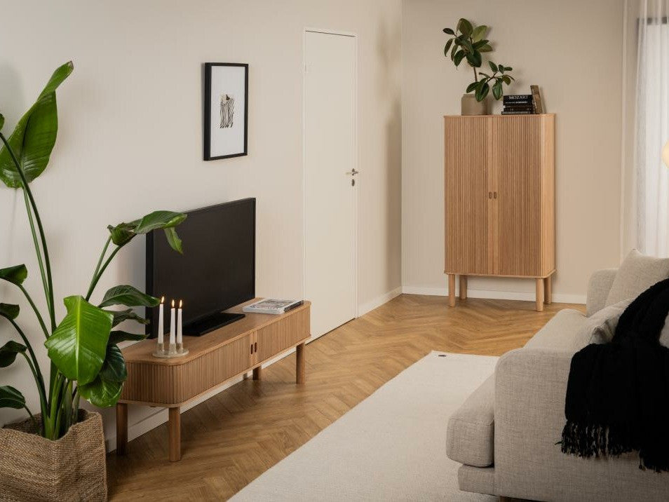 TV staliukas 542819
