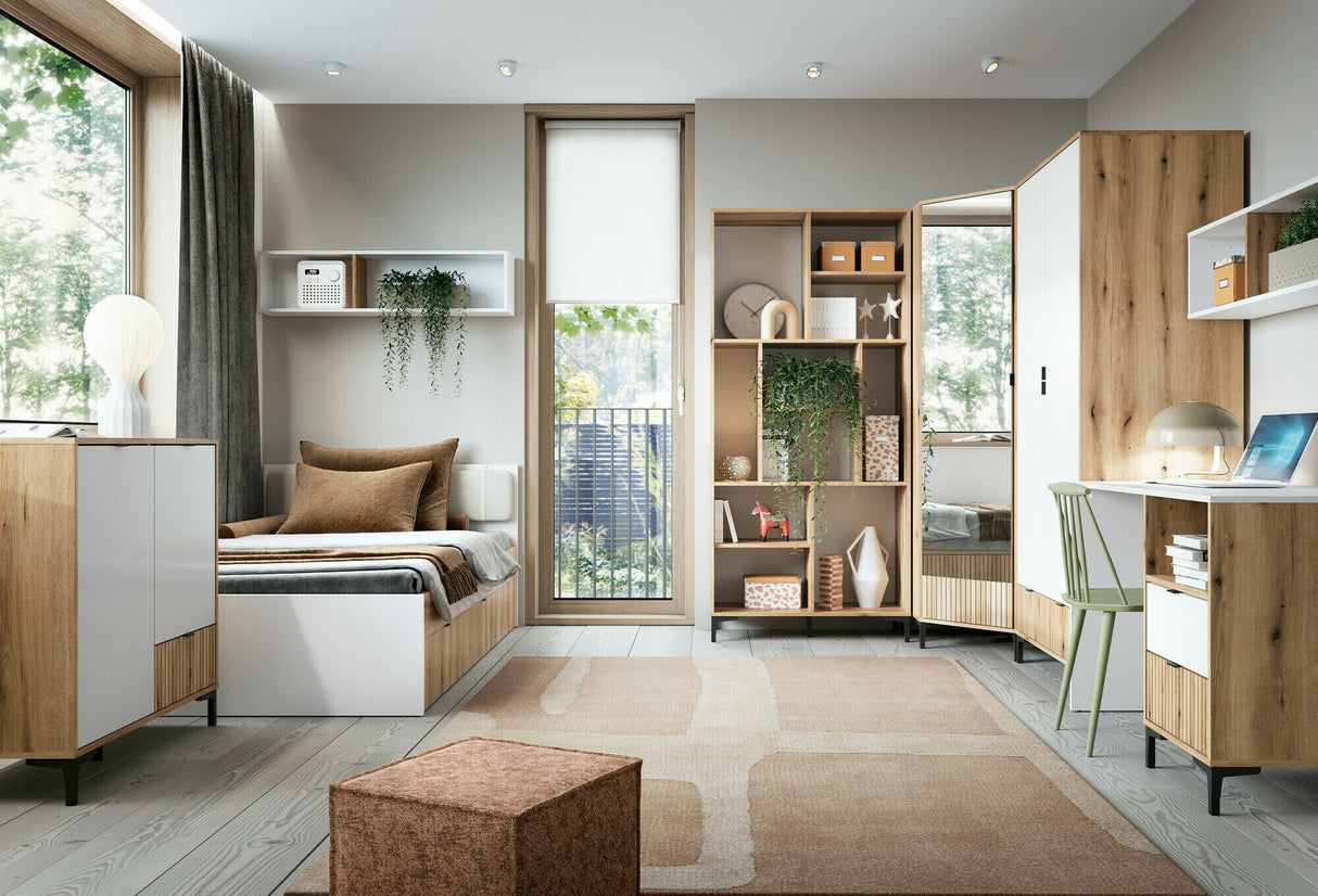 Kampinė spinta 545473