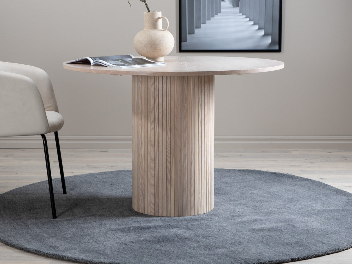 Stalas 342510 3680816