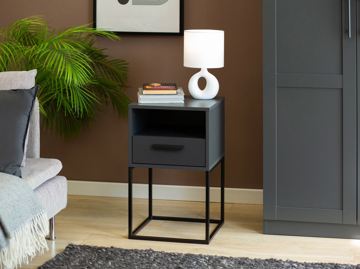 Naktinis staliukas 536341 3683456