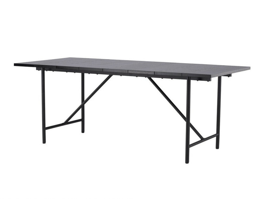 Stalas 485866 3721774