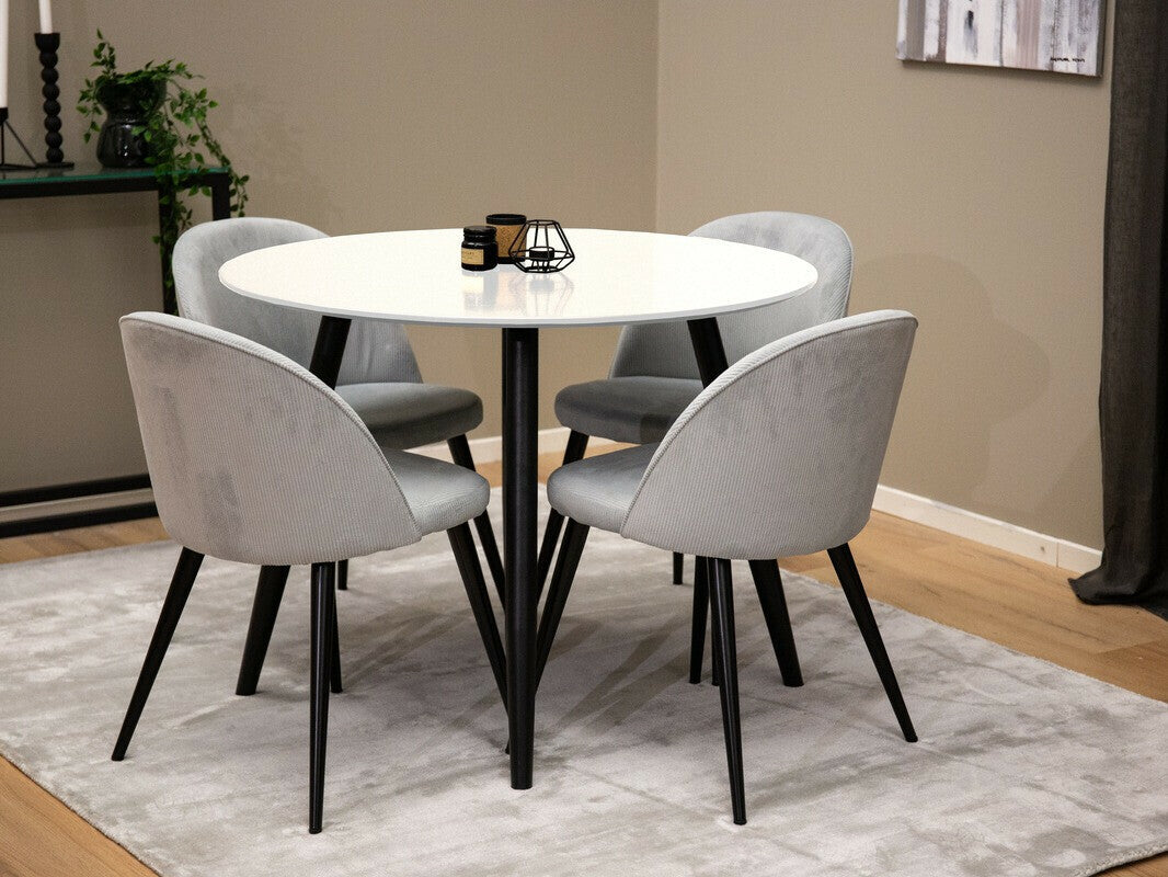 Stalas 240748 3725254