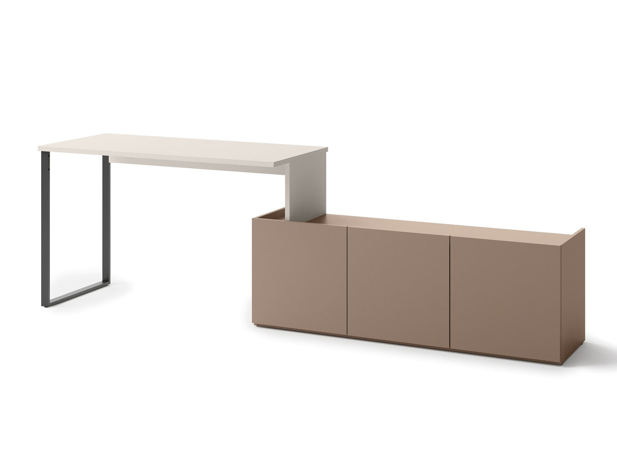 Kampinis darbo stalas 559201