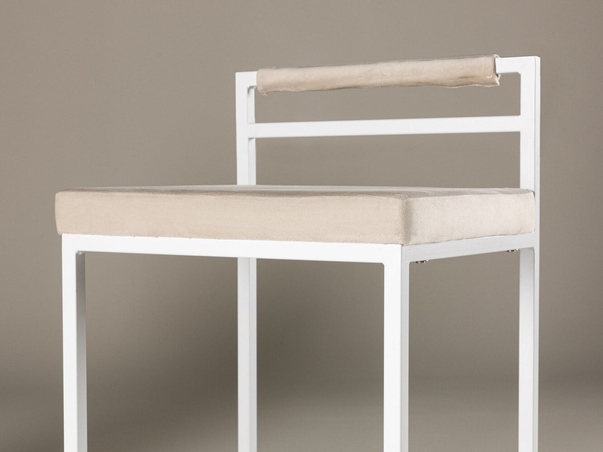 Pusbario kėdė 564879