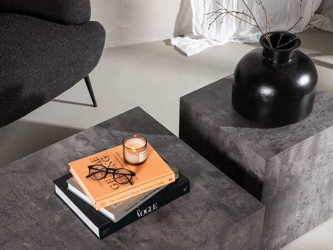 Žurnalinių staliukų komplektas 567116