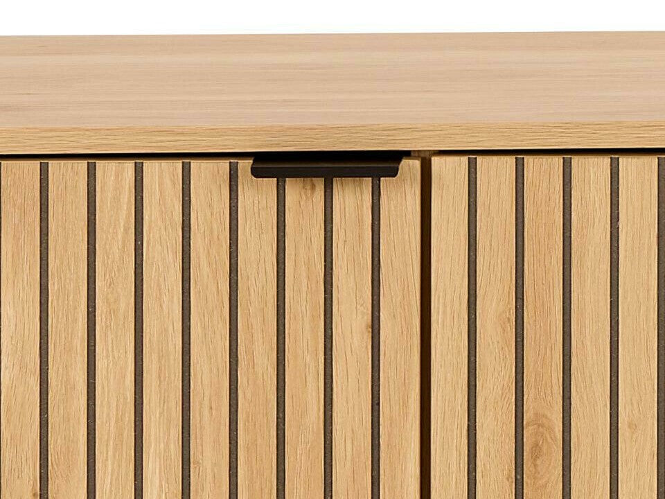 Komoda 575799 3923883