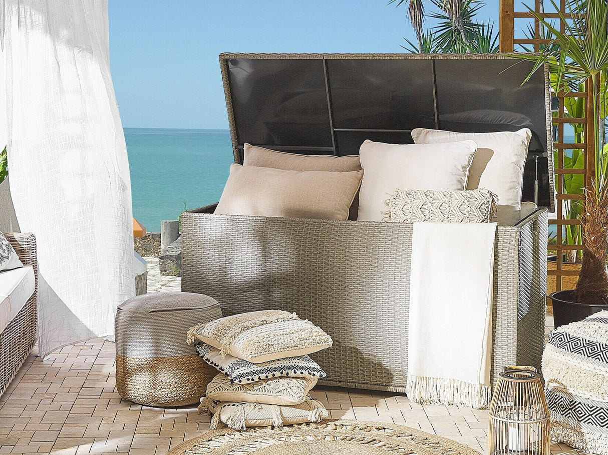 Lauko daiktadėžė 582539