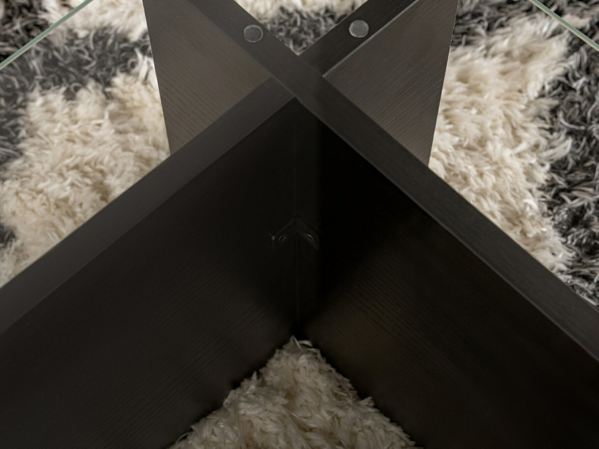 Žurnalinis staliukas 584971