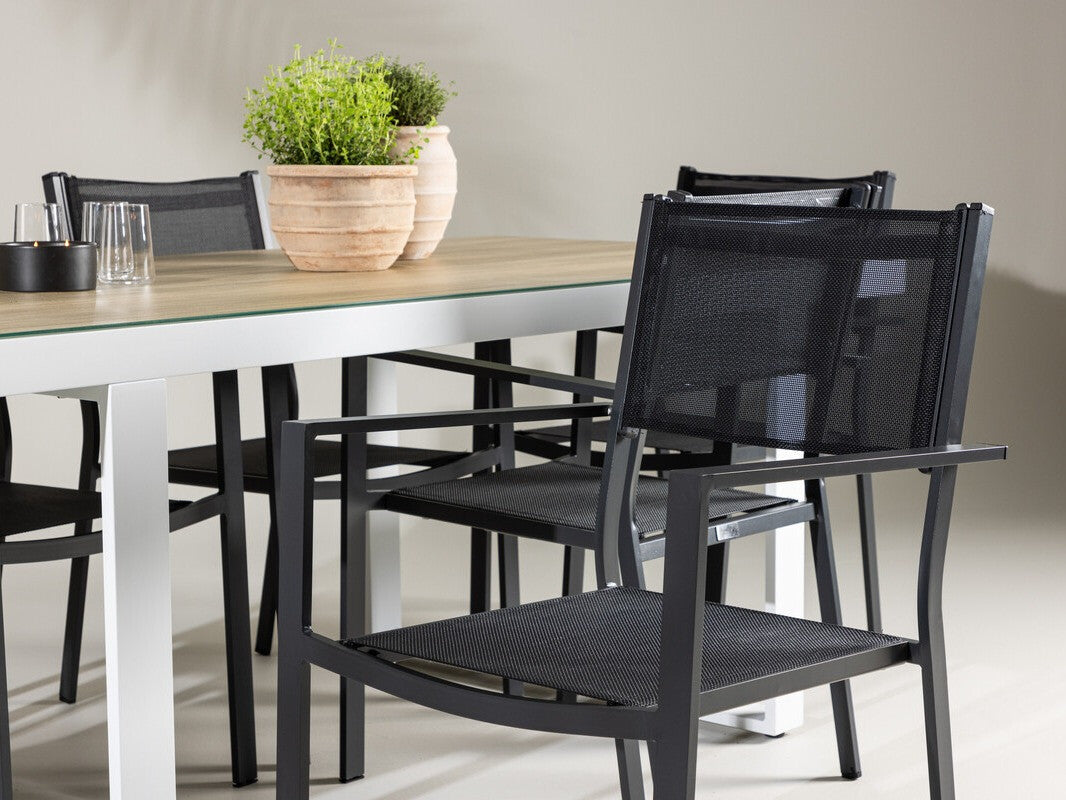 Stalo ir kėdžių komplektas 586590