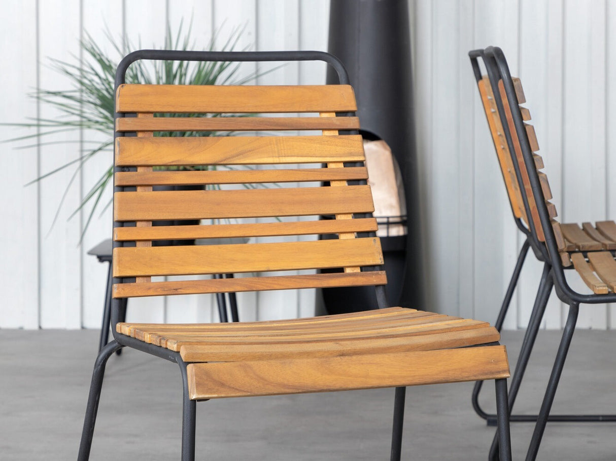 Stalo ir kėdžių komplektas 440323