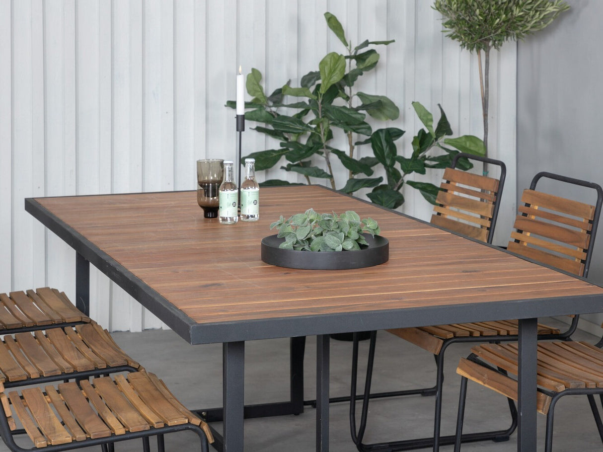 Stalo ir kėdžių komplektas 440323