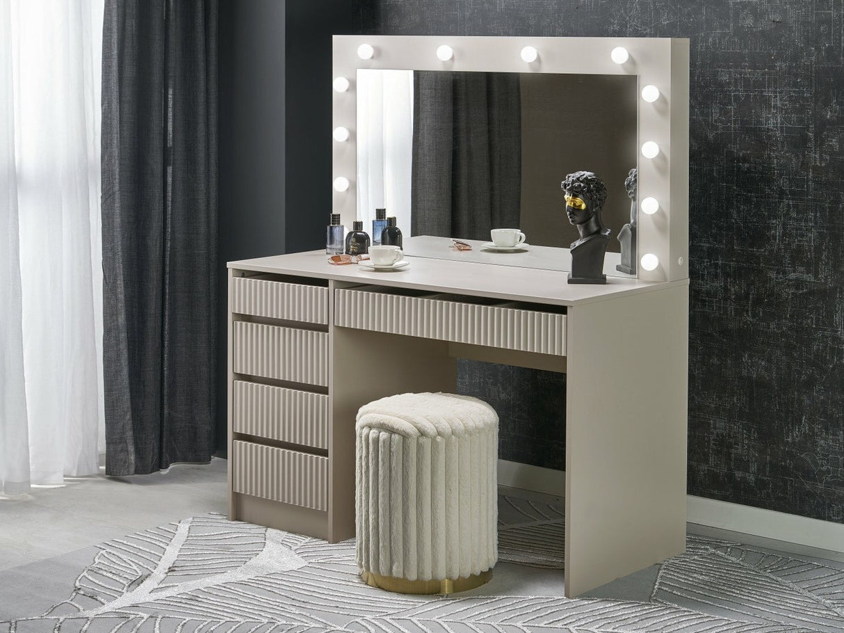 Makiažo staliukas 501841