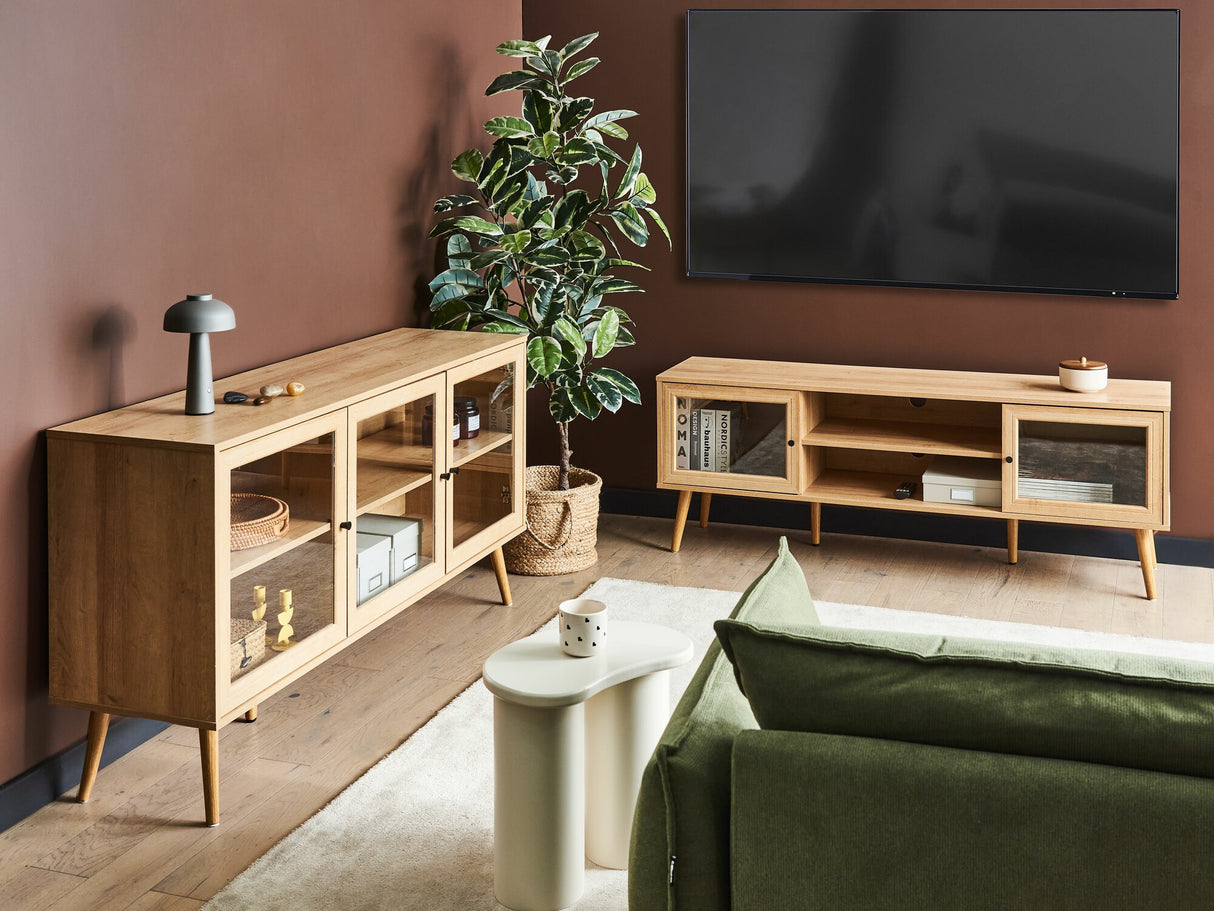 TV staliukas 590260
