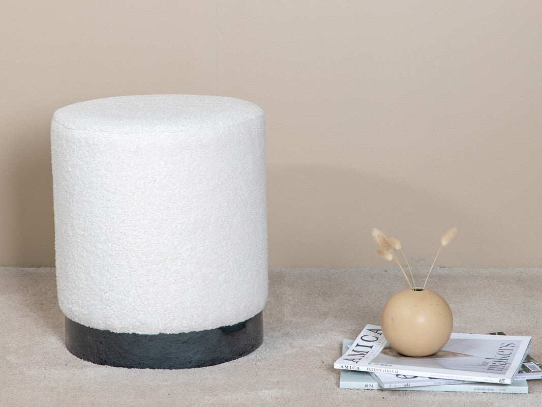 Pufas 440539 4049786