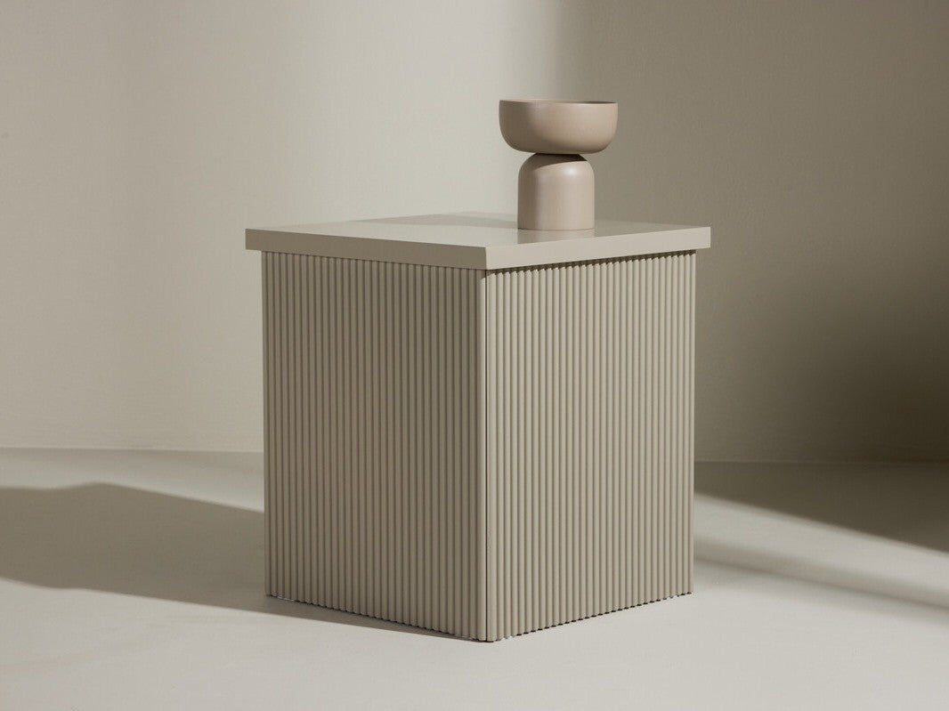 Šoninis staliukas 591716