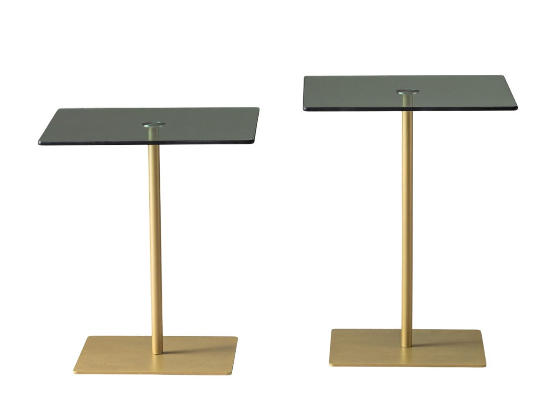 Šoninių staliukų komplektas 596990