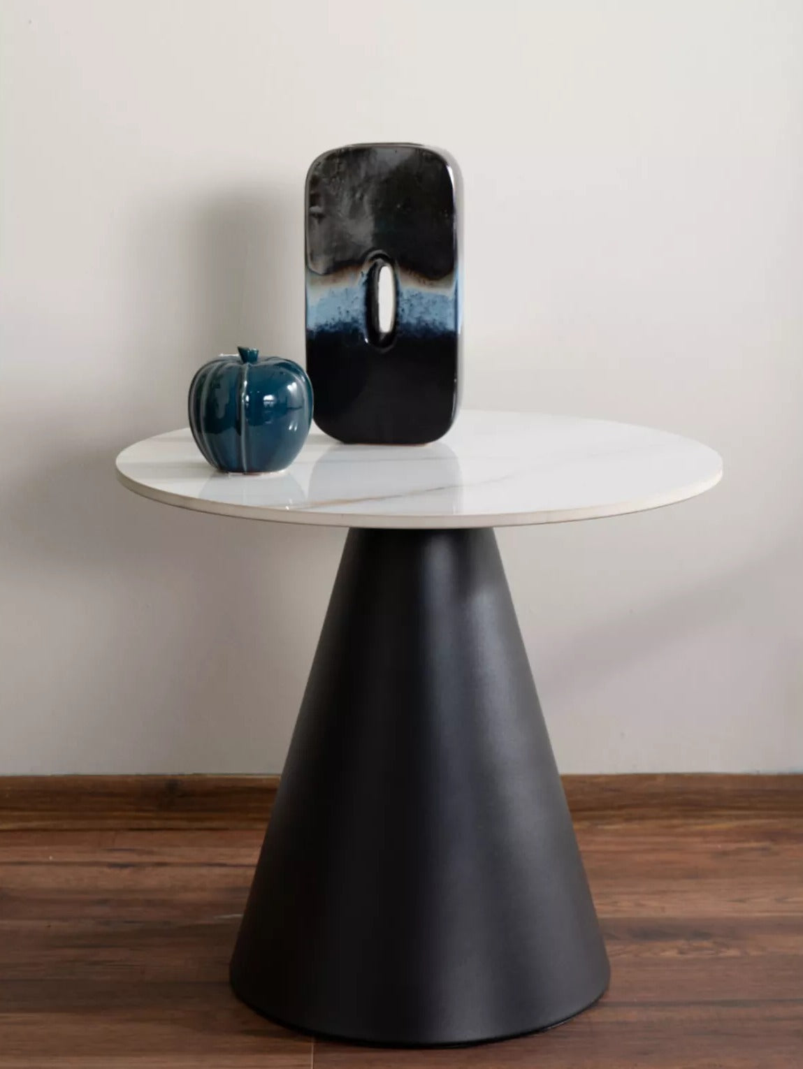 Žurnalinis staliukas 598060