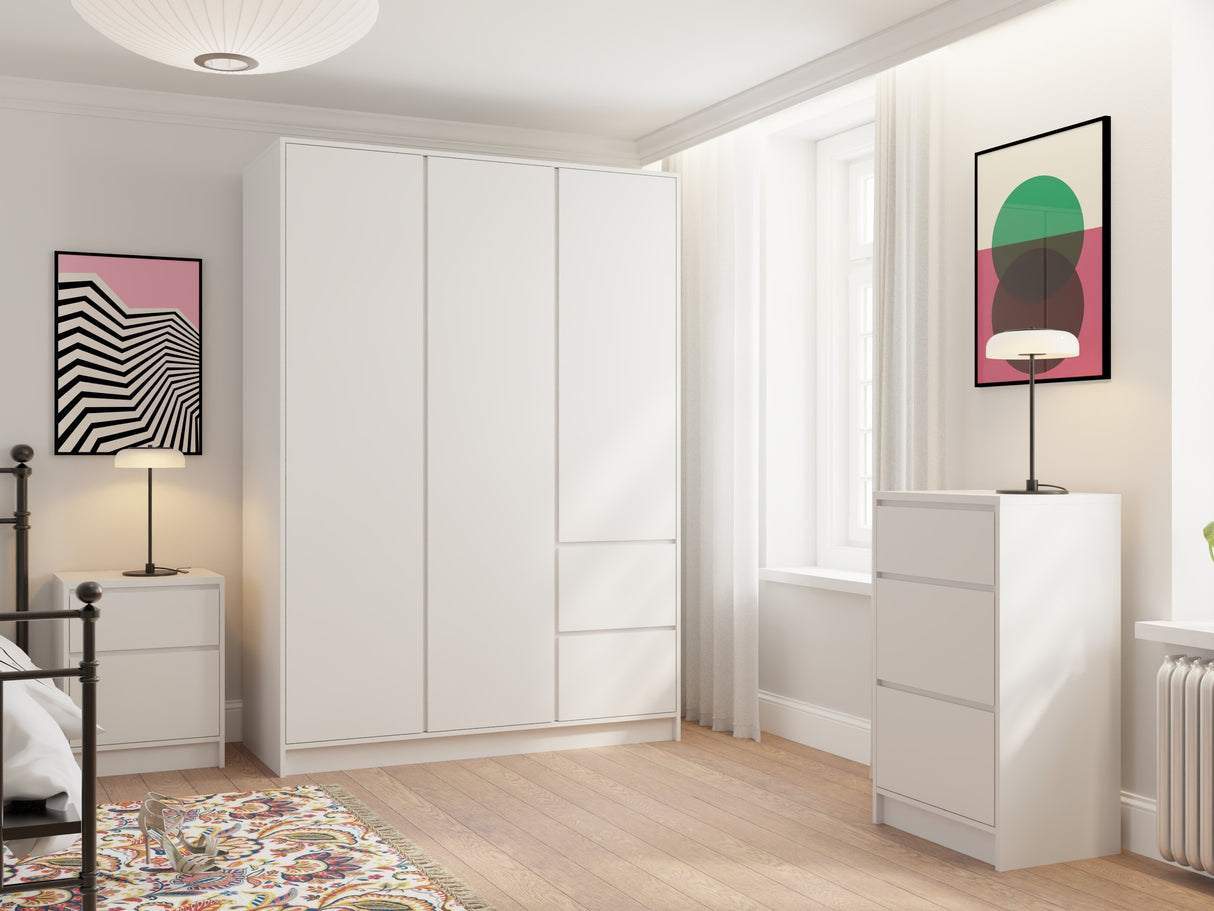 Komoda 599287 4134928