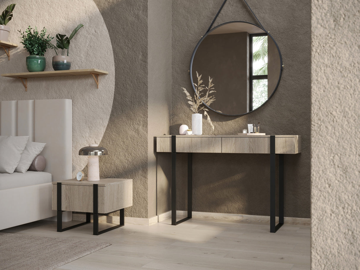 Naktinių staliukų komplektas 600709