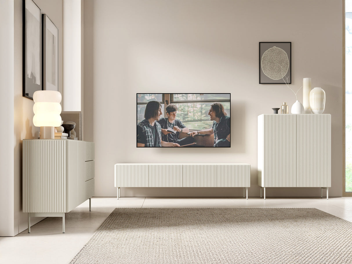 TV staliukas 608405
