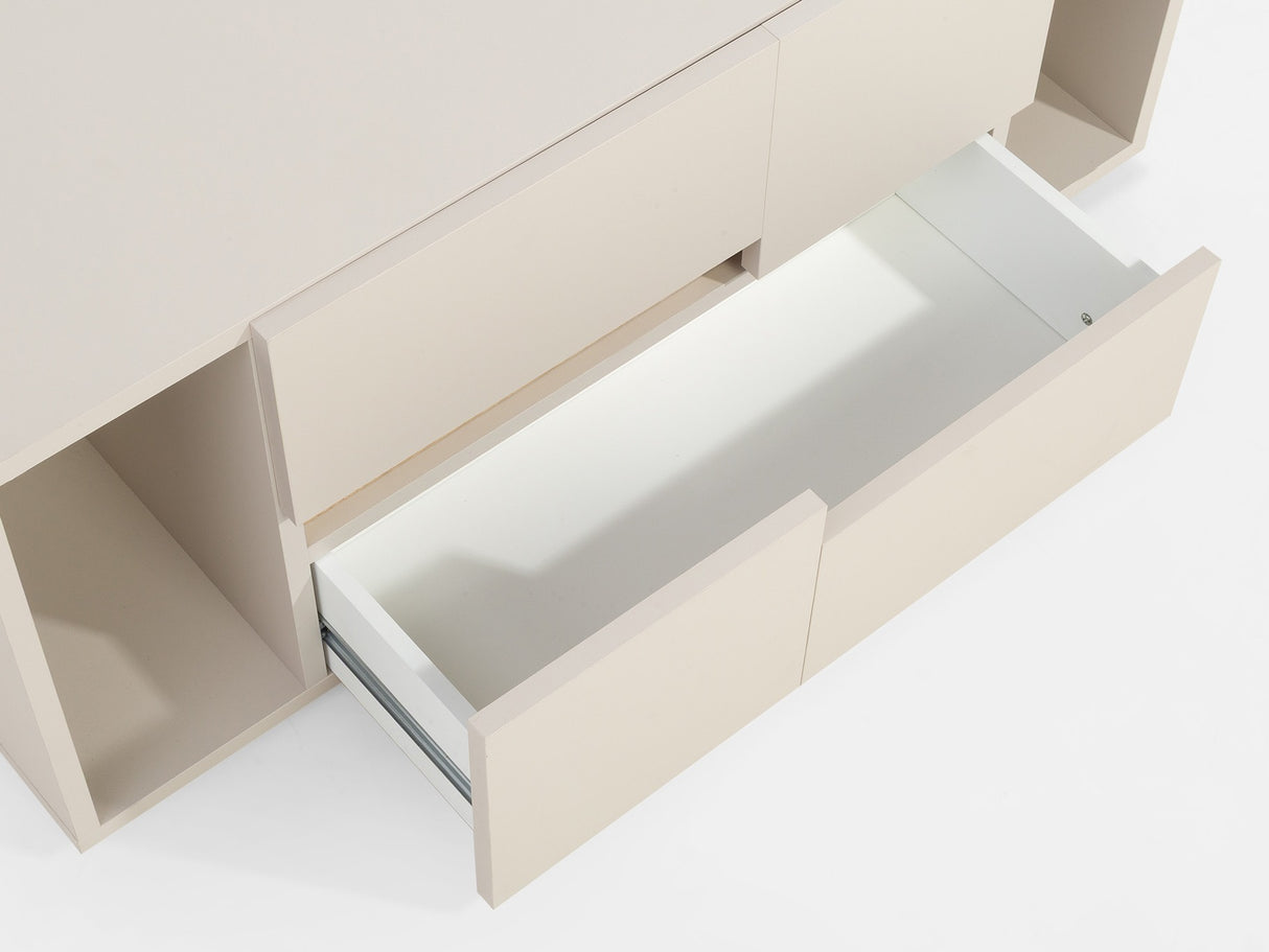 Komoda 606728 4218006