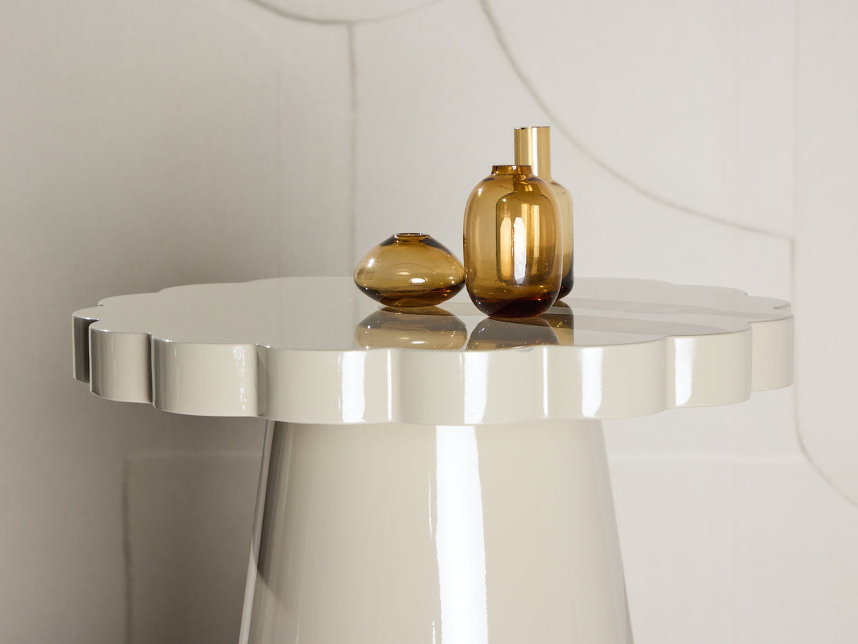 Šoninis staliukas 609405