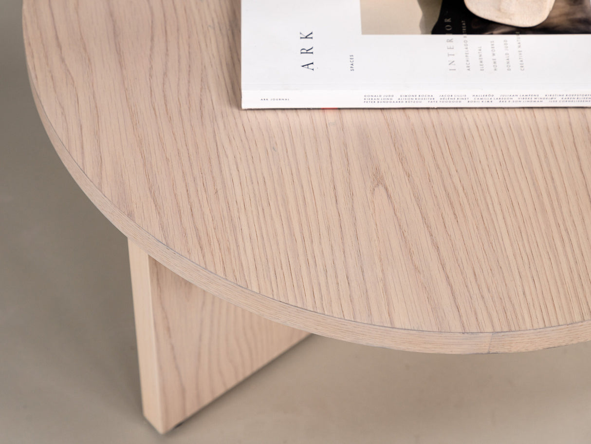 Žurnalinis staliukas 478275 4224755