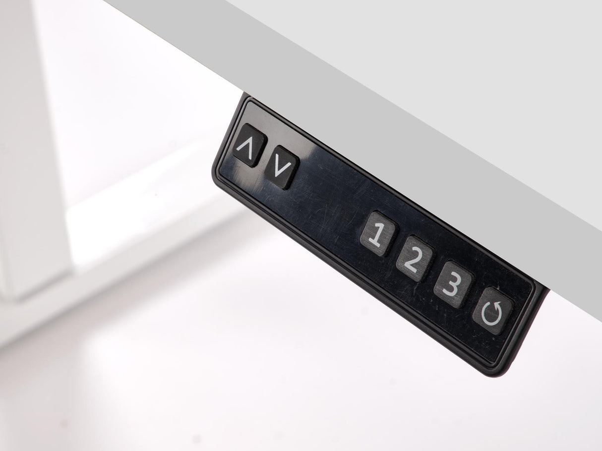 Reguliuojamo aukščio darbo stalas 588002