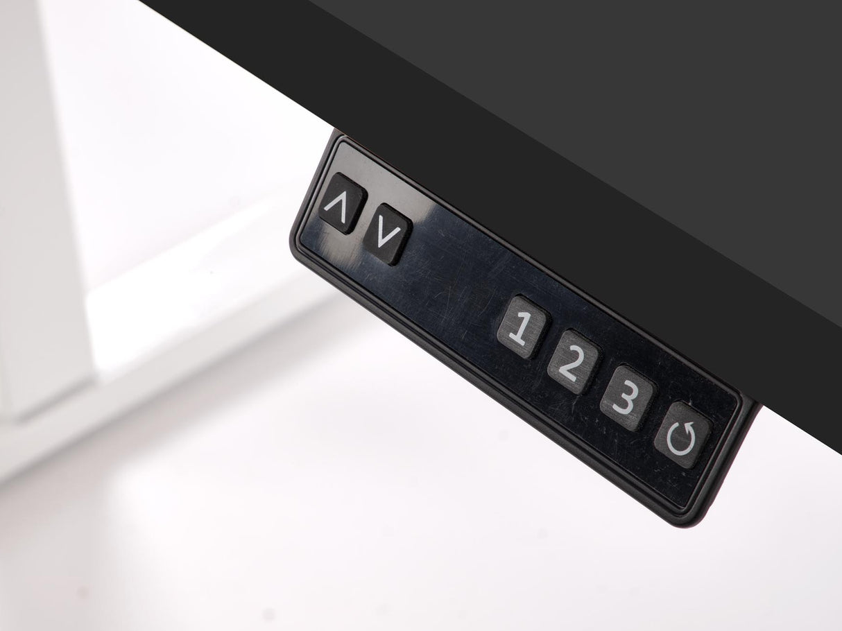 Reguliuojamo aukščio darbo stalas 588002