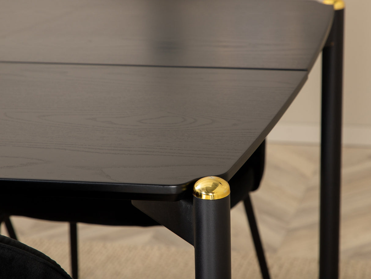 Valgomojo komplektas 623319