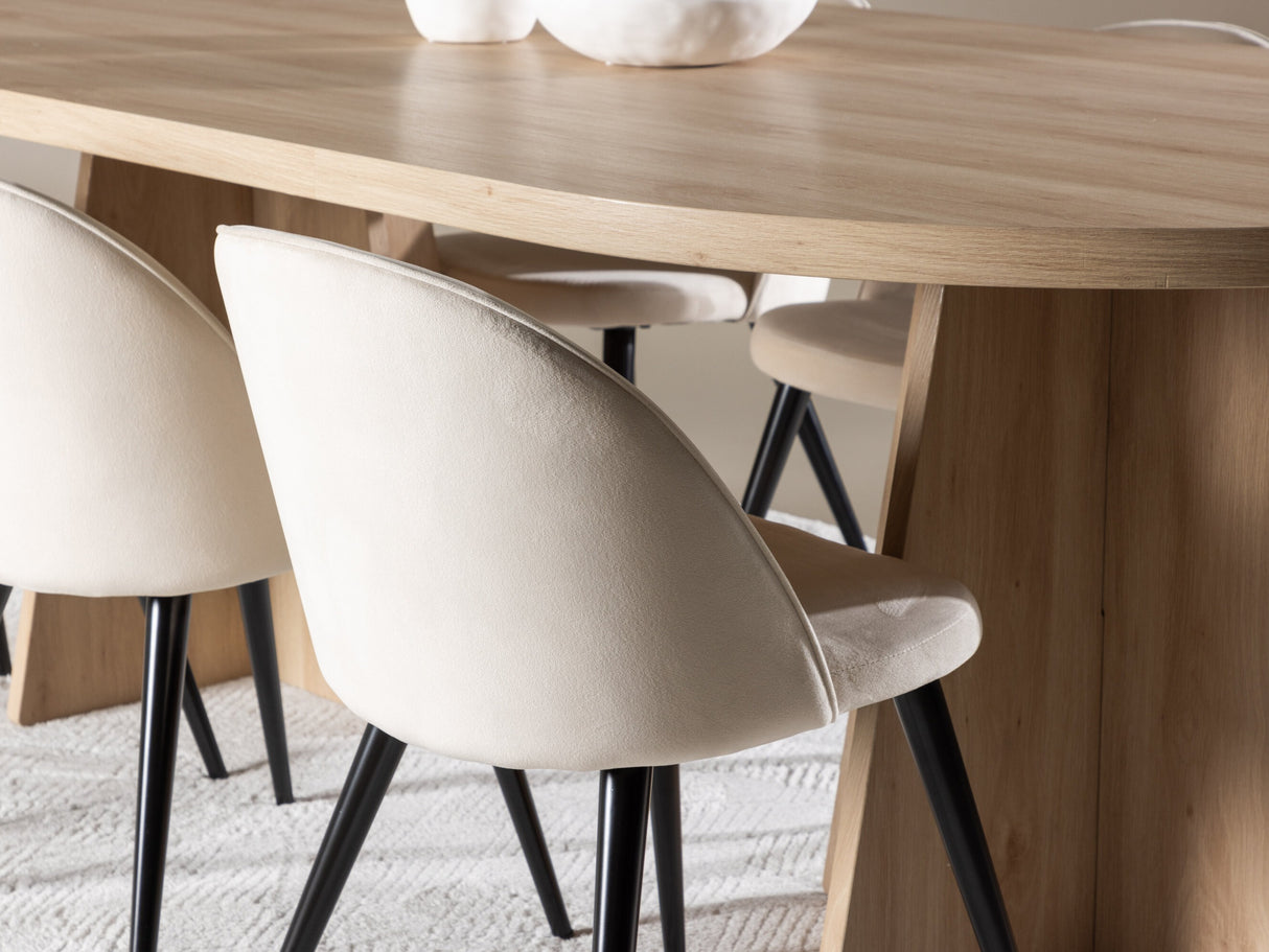 Valgomojo komplektas 623396