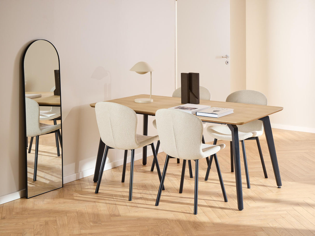 Stalas 582144 4400438