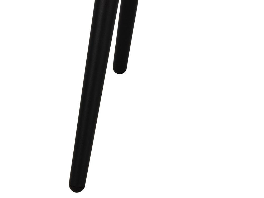 Stalas 449352 4400554