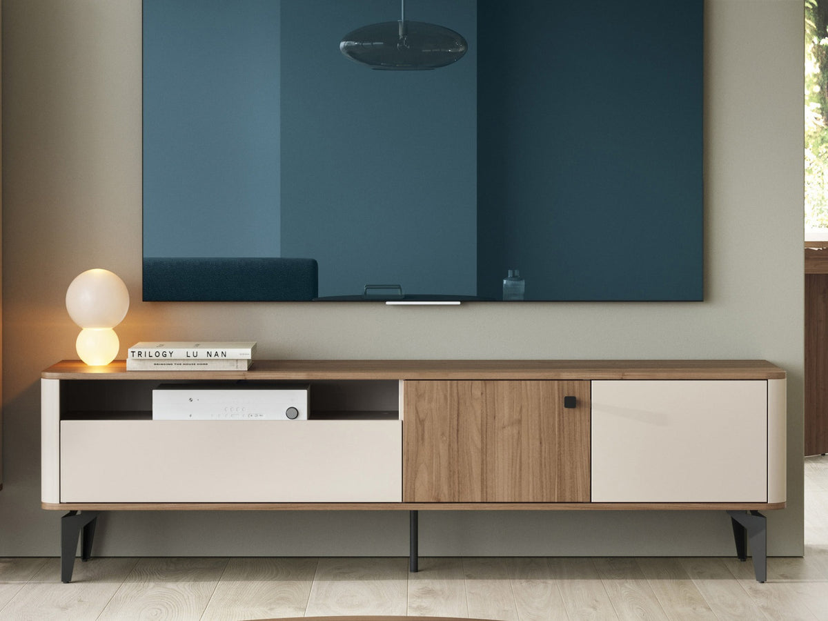TV staliukas 685470
