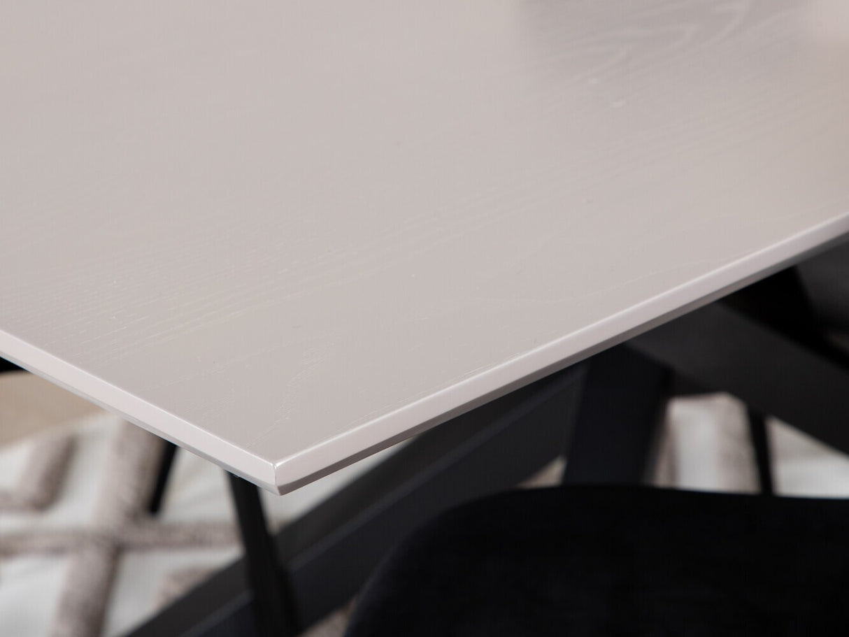 Valgomojo komplektas 430796