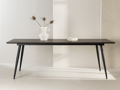 Stalas 529665 3657779