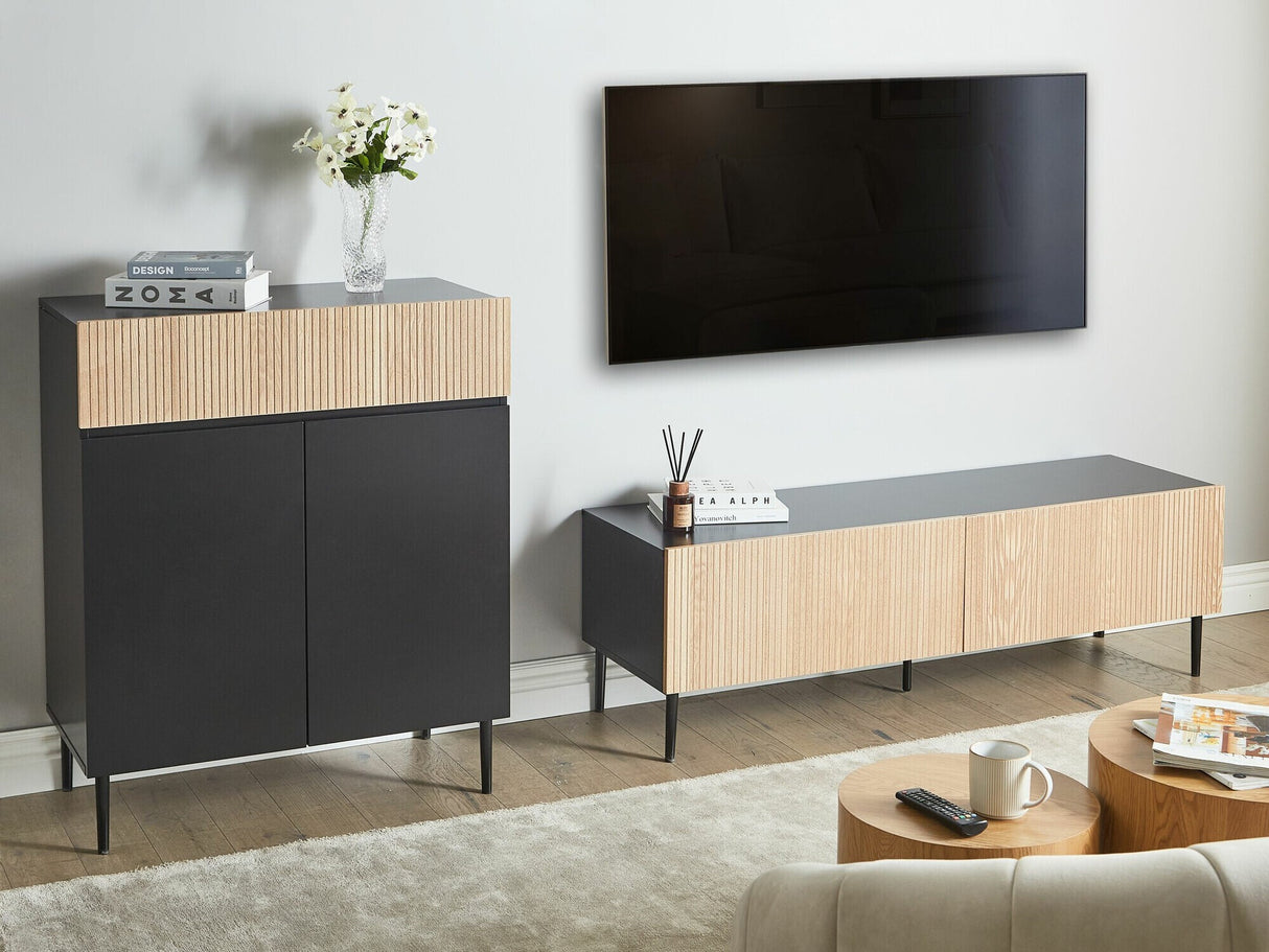 TV staliukas 587564