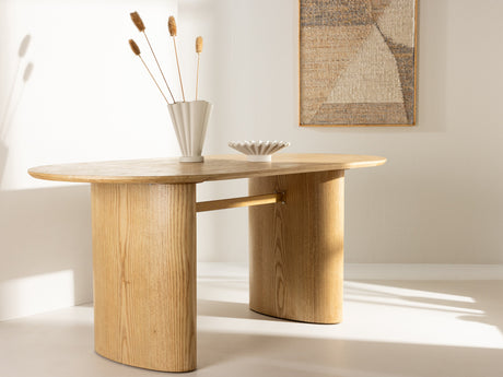 Stalas 495360 4094276