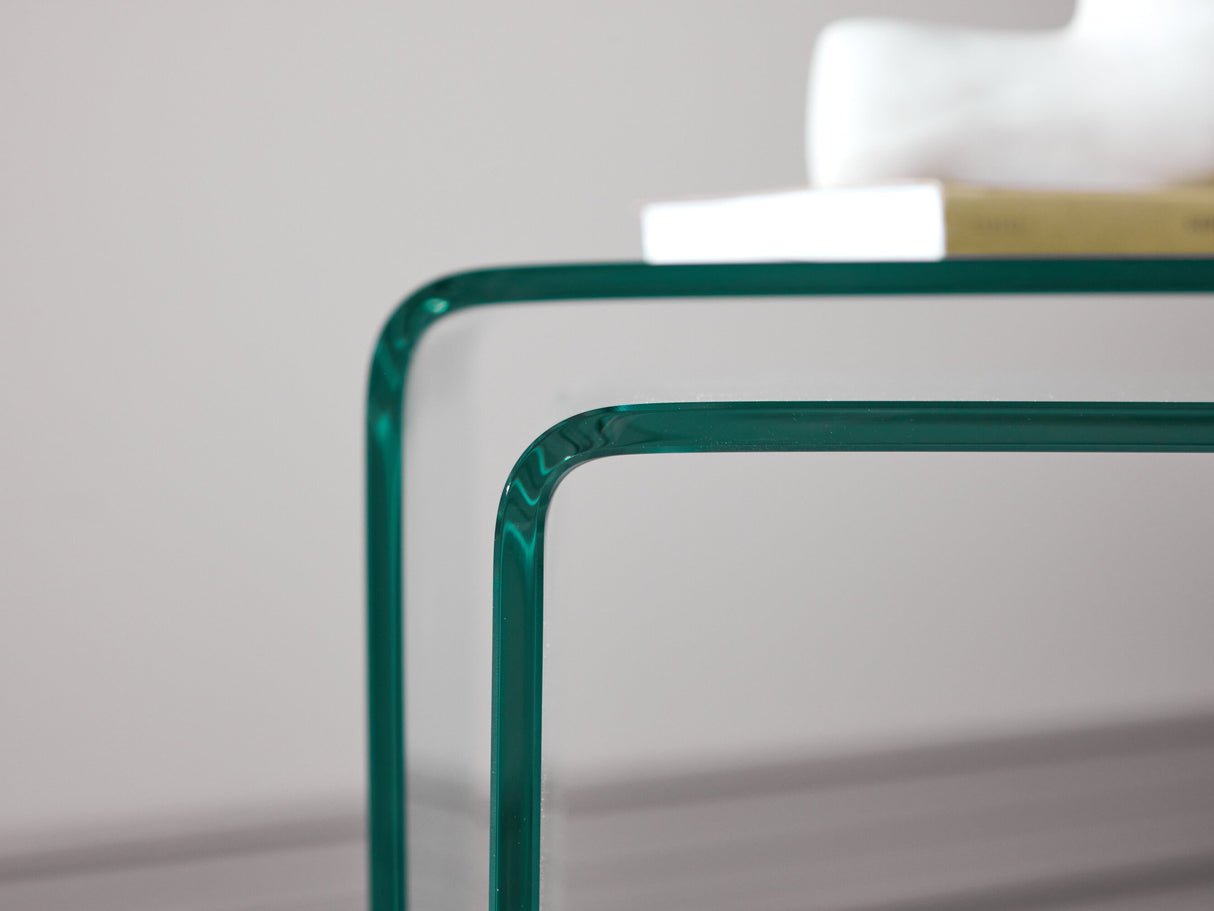 Šoninių staliukų komplektas 616101