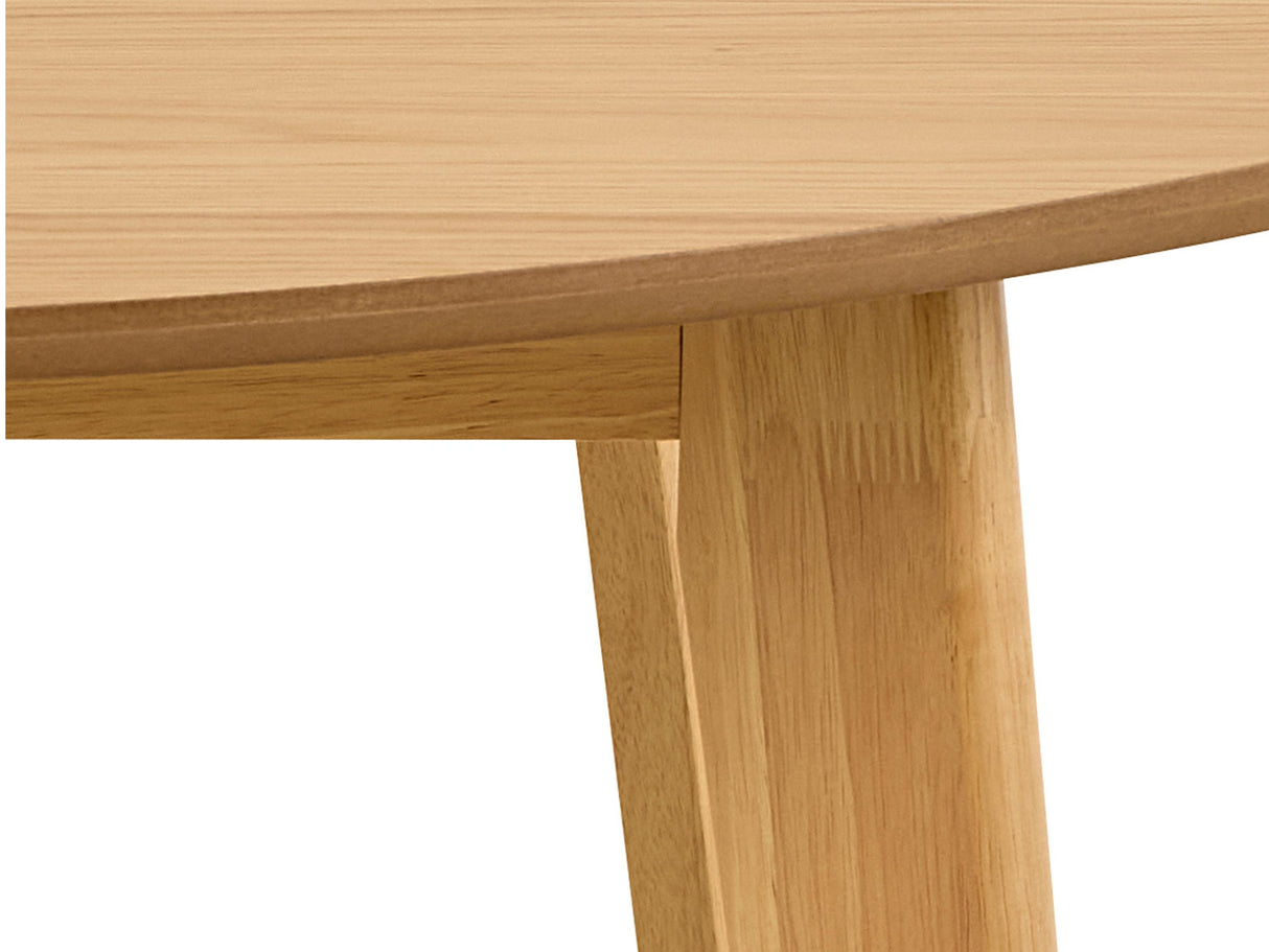 Stalas 576175 4287104